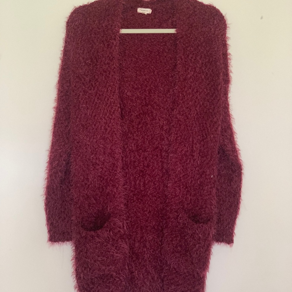SOFT MAROON CARDIGAN WITH POCKETS!!😋😋